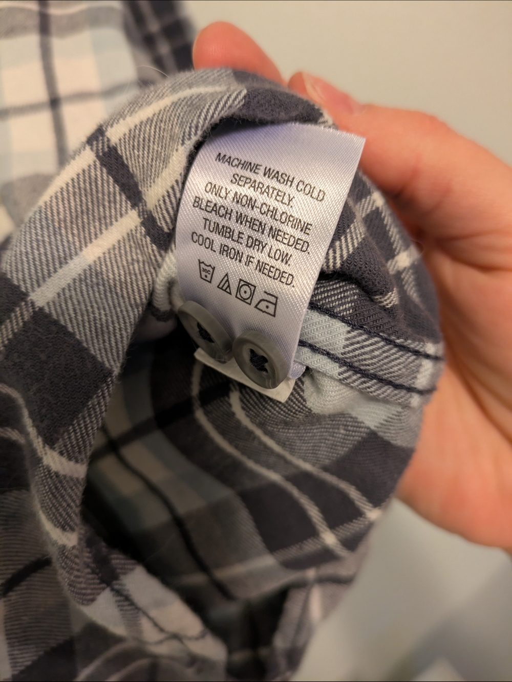 Ridgecut Tuff Wear Women's 3X black, white gray And Blue Plaid Button Up Shirt. - Picture 3 of 8